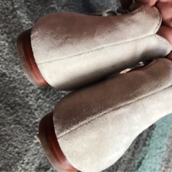 FRYE flats - Picture 4 of 6